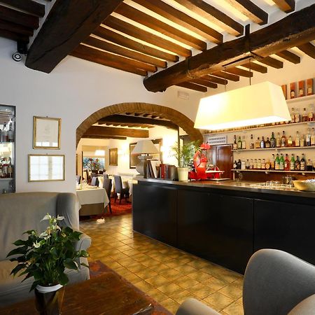Locanda Stella D'Oro Soragna Extérieur photo