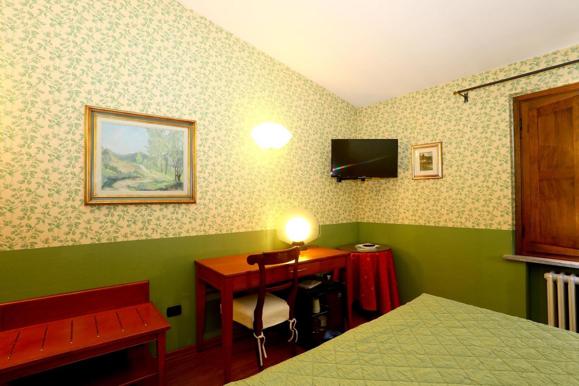 Locanda Stella D'Oro Soragna Extérieur photo
